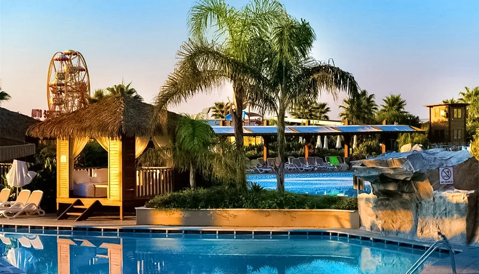 هتل آدالیا الیت لارا آنتالیا